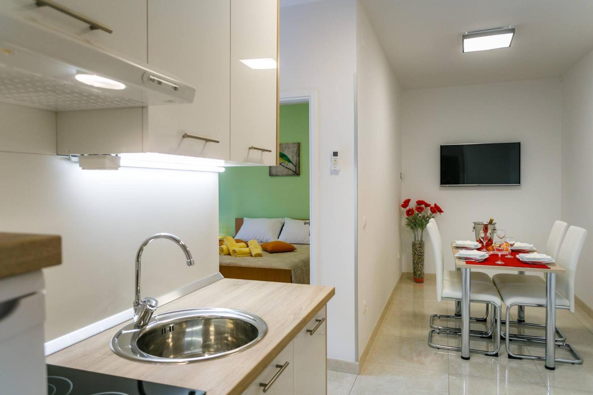 קרק Apartments Paradiso מראה חיצוני תמונה