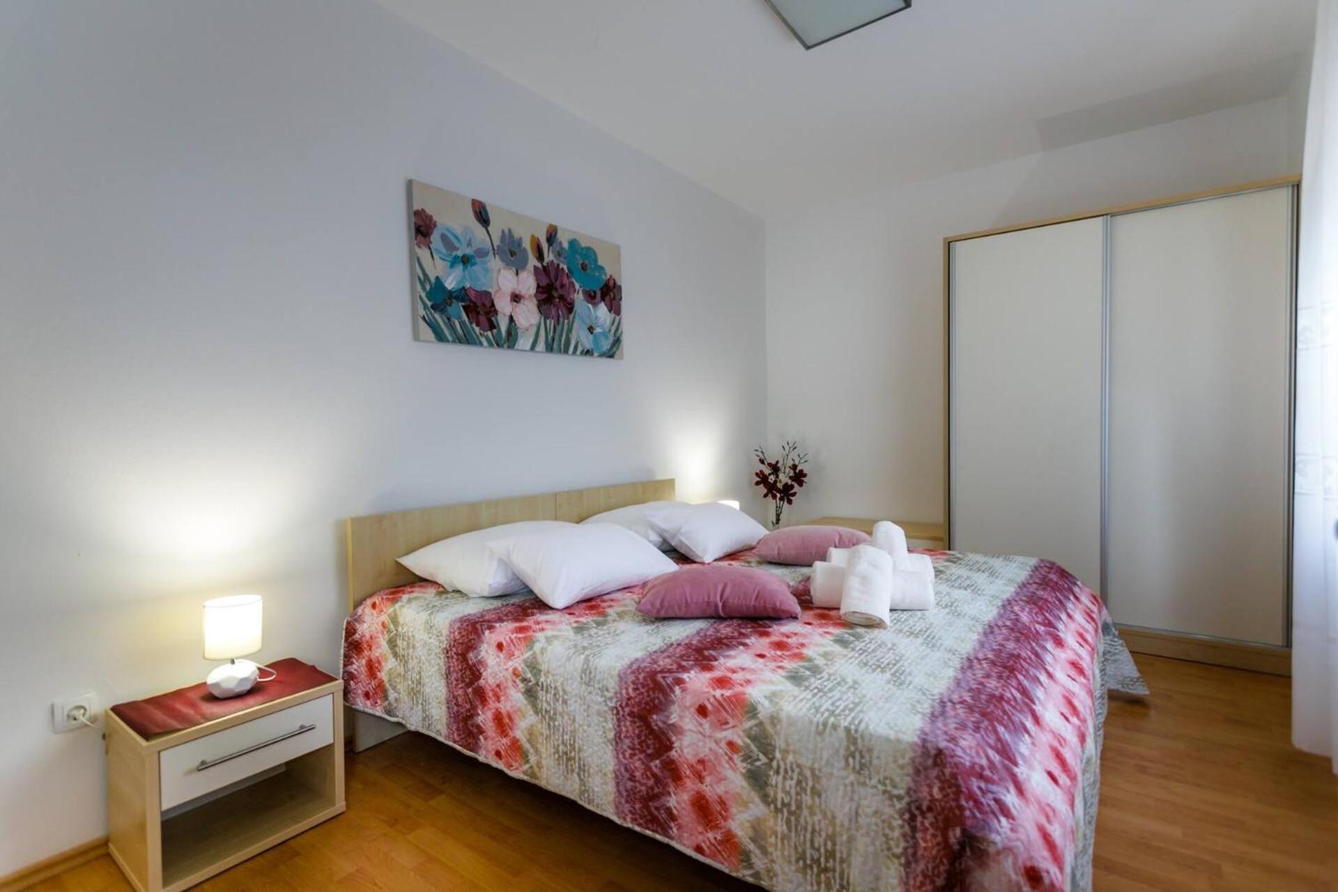 קרק Apartments Paradiso מראה חיצוני תמונה
