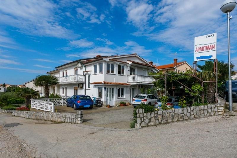 קרק Apartments Paradiso מראה חיצוני תמונה