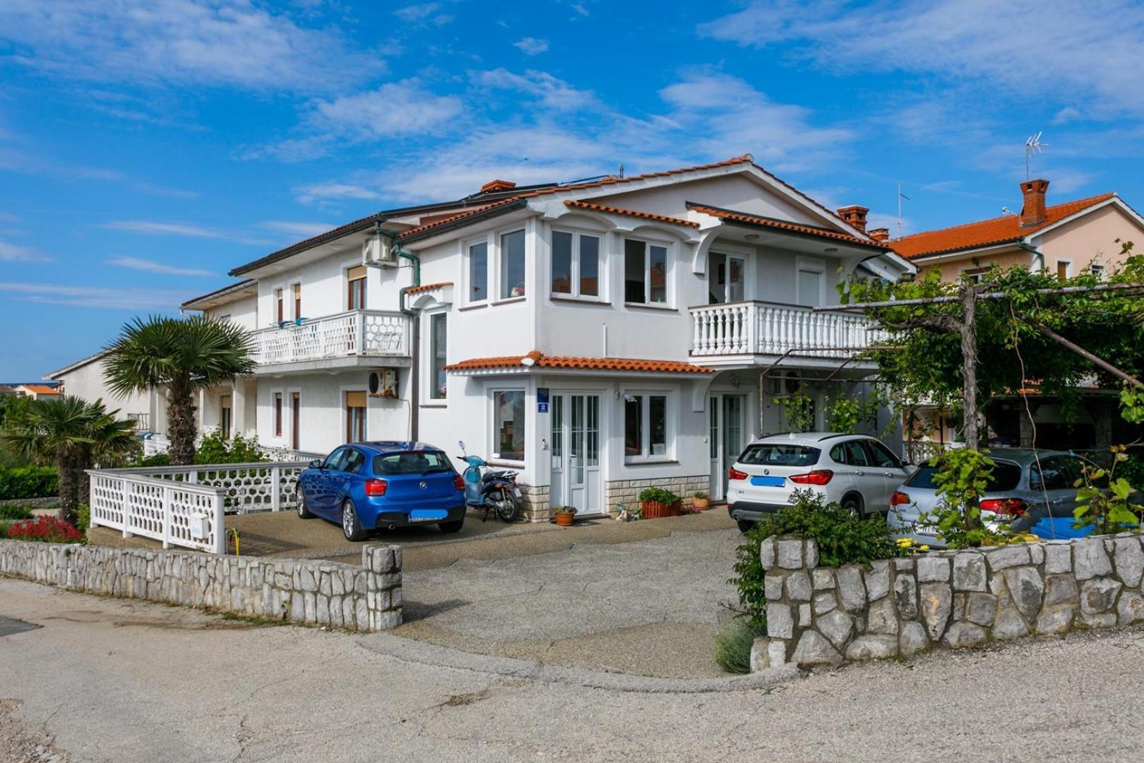 קרק Apartments Paradiso מראה חיצוני תמונה